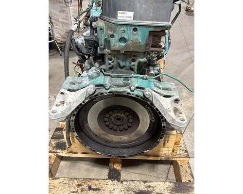 VOLVO VNL Engine Assembly