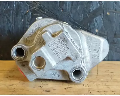VOLVO VNL Engine Brakes