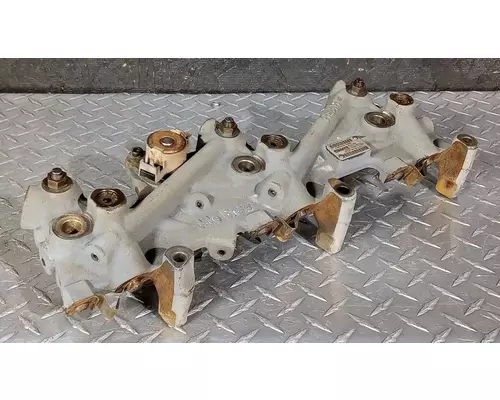 VOLVO VNL Engine Brakes