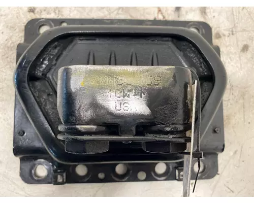 VOLVO VNL Engine Mounts