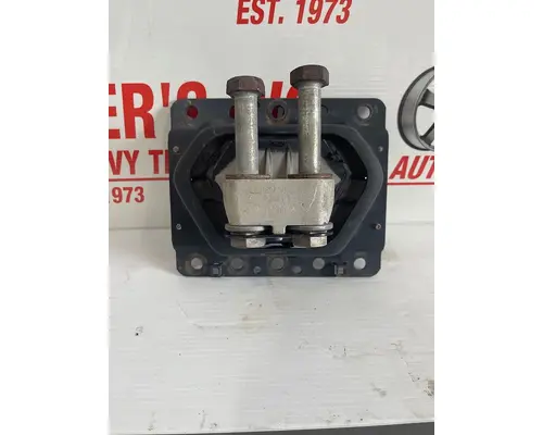 VOLVO VNL Engine Mounts
