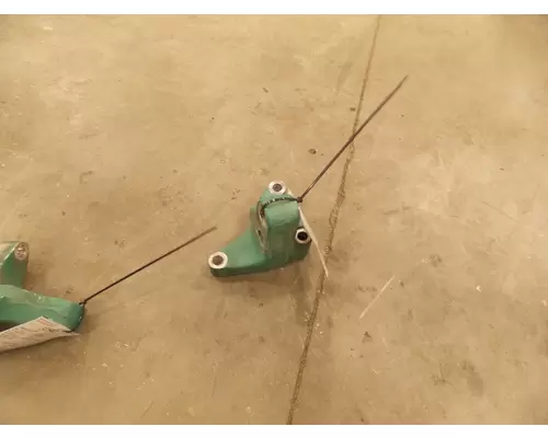 VOLVO VNL Engine Mounts