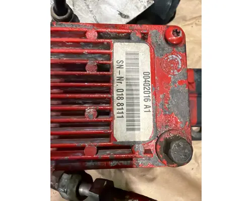 VOLVO VNL Engine Parts, Misc.
