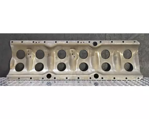 VOLVO VNL Engine Parts, Misc.