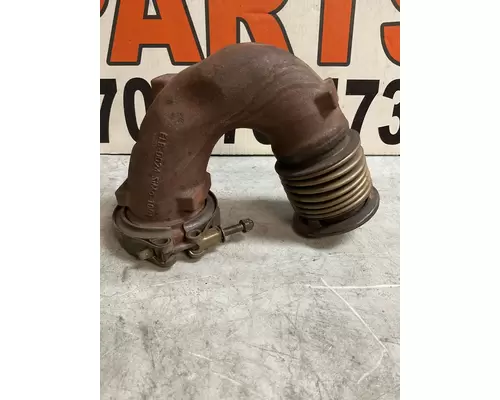 VOLVO VNL Exhaust Cross Pipe