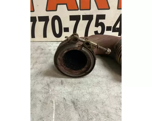 VOLVO VNL Exhaust Cross Pipe