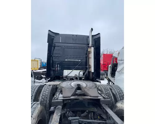 VOLVO VNL Exhaust Mount Bracket