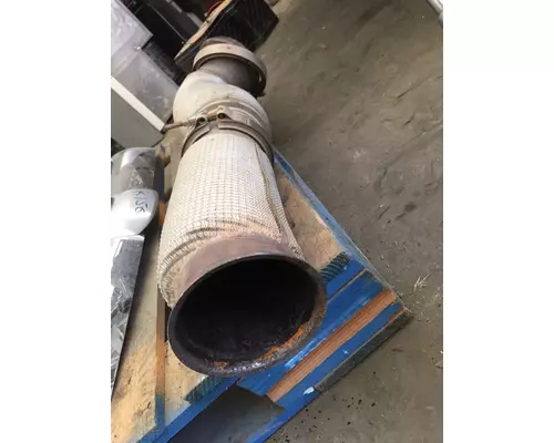 VOLVO VNL Exhaust Pipe