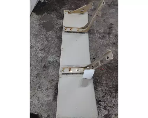 VOLVO VNL FAIRING, SLEEPER