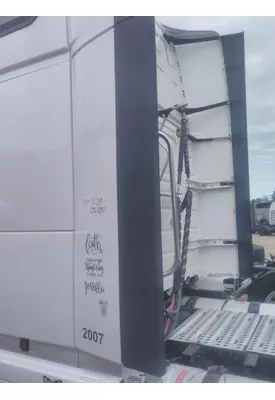 VOLVO VNL FAIRING, SLEEPER
