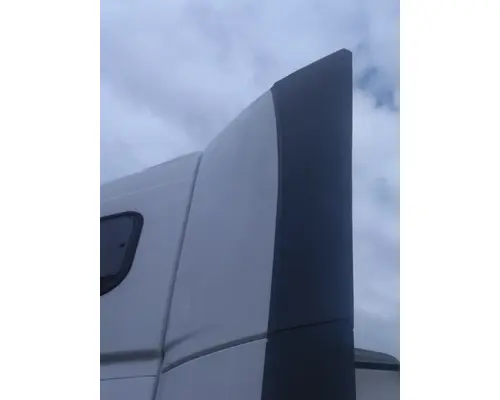 VOLVO VNL FAIRING, SLEEPER