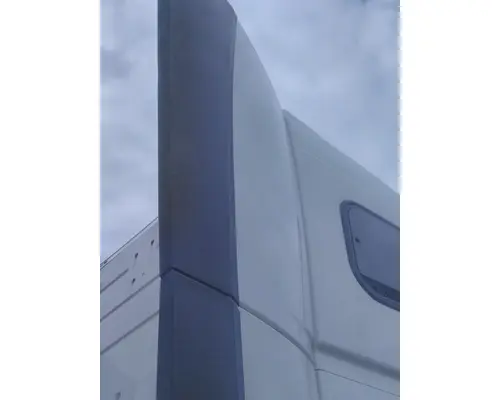 VOLVO VNL FAIRING, SLEEPER