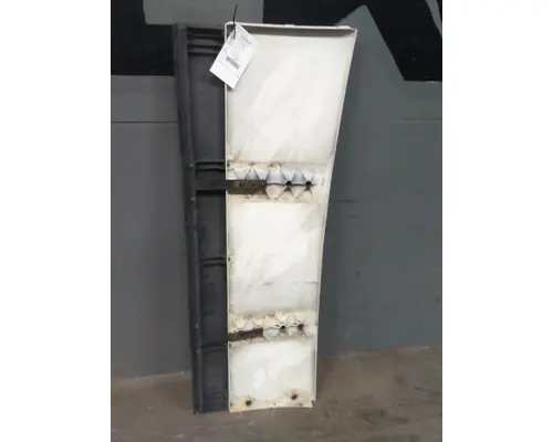 VOLVO VNL FAIRING, SLEEPER