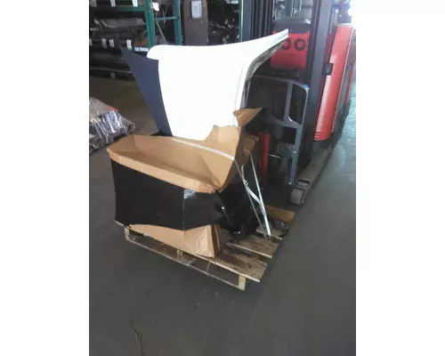VOLVO VNL FAIRING, SLEEPER