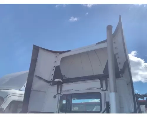 VOLVO VNL FAIRING, WIND DEFLECTOR ROOF