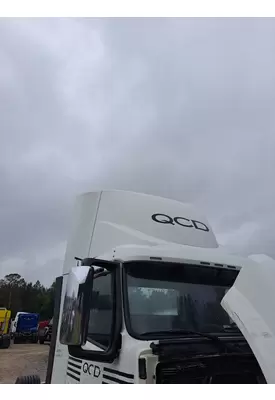 VOLVO VNL FAIRING, WIND DEFLECTOR ROOF