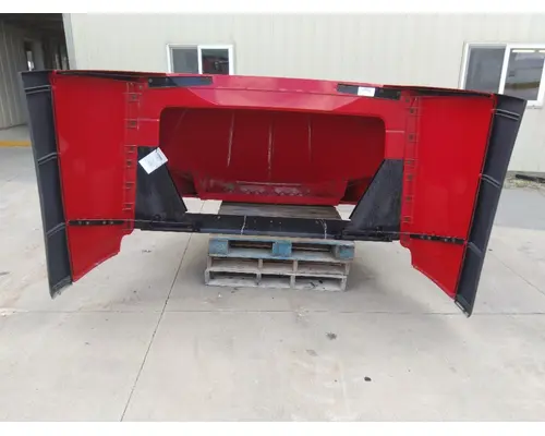 VOLVO VNL FAIRING, WIND DEFLECTOR ROOF