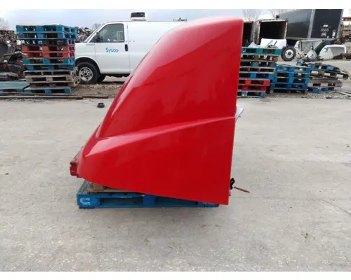 VOLVO VNL FAIRING, WIND DEFLECTOR ROOF