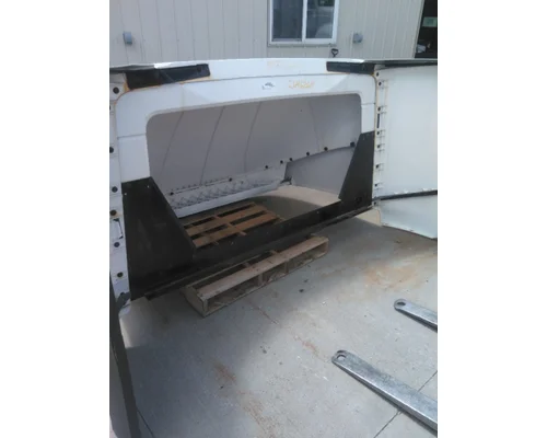 VOLVO VNL FAIRING, WIND DEFLECTOR ROOF