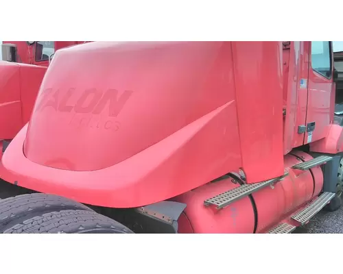 VOLVO VNL FAIRING, WIND DEFLECTOR ROOF