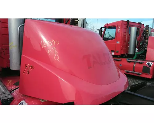 VOLVO VNL FAIRING, WIND DEFLECTOR ROOF