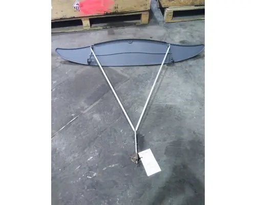 VOLVO VNL FAIRING, WIND DEFLECTOR ROOF