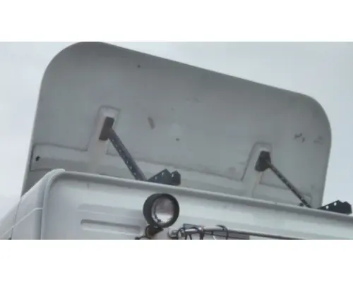 VOLVO VNL FAIRING, WIND DEFLECTOR ROOF