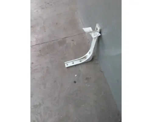 VOLVO VNL FAIRING BRACKETMOUNT