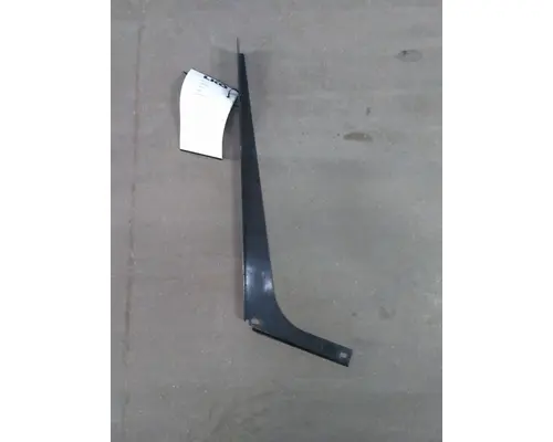 VOLVO VNL FAIRING BRACKETMOUNT