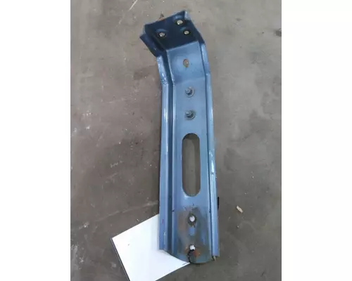 VOLVO VNL FAIRING BRACKETMOUNT