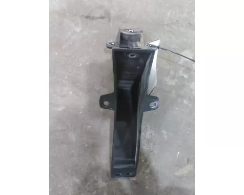 VOLVO VNL FAIRING BRACKETMOUNT