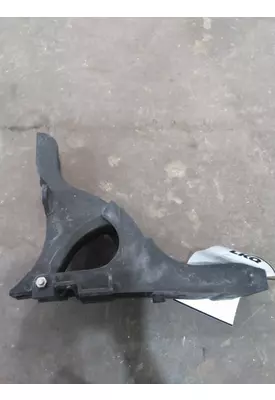 VOLVO VNL FAIRING BRACKET/MOUNT