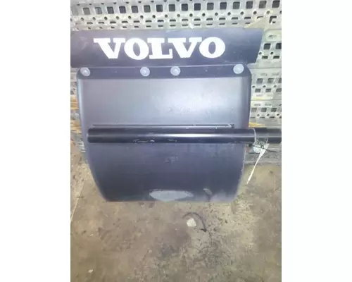 VOLVO VNL FENDER, QUARTERHALF REAR