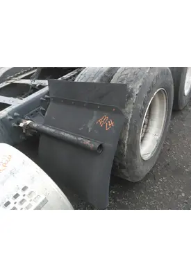 VOLVO VNL FENDER, QUARTER/HALF REAR