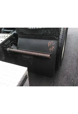 VOLVO VNL FENDER, QUARTER/HALF REAR
