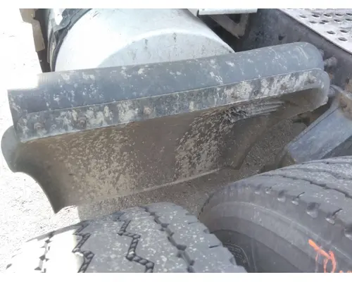 VOLVO VNL FENDER, QUARTERHALF REAR