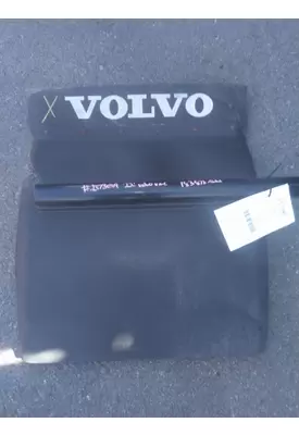 VOLVO VNL FENDER, QUARTER/HALF REAR