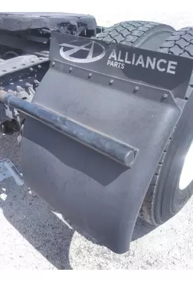 VOLVO VNL FENDER, QUARTER/HALF REAR