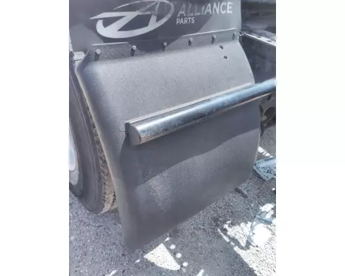 VOLVO VNL FENDER, QUARTERHALF REAR
