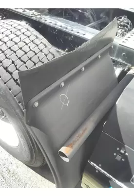 VOLVO VNL FENDER, QUARTER/HALF REAR