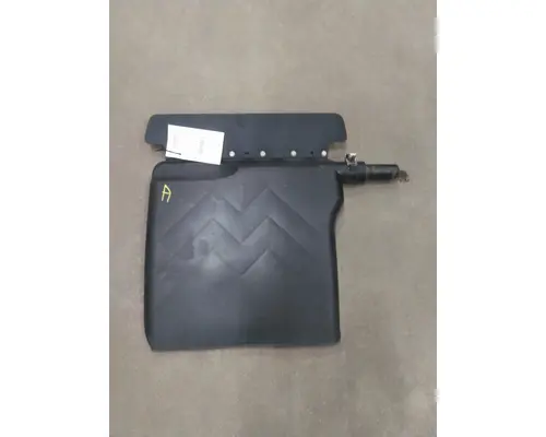 VOLVO VNL FENDER, QUARTERHALF REAR