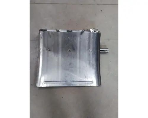 VOLVO VNL FENDER, QUARTERHALF REAR