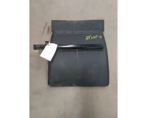 VOLVO VNL FENDER, QUARTERHALF REAR