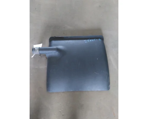 VOLVO VNL FENDER, QUARTER/HALF REAR