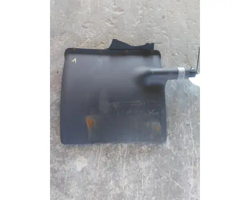 VOLVO VNL FENDER, QUARTERHALF REAR