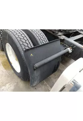 VOLVO VNL FENDER, QUARTER/HALF REAR