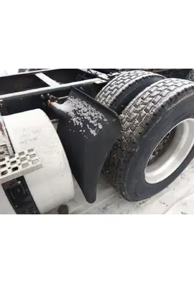 VOLVO VNL FENDER, QUARTER/HALF REAR