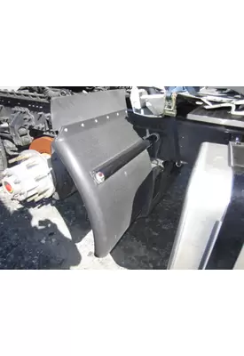 VOLVO VNL FENDER, QUARTER/HALF REAR
