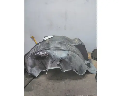 VOLVO VNL FENDER, SPLASH SHIELDGUARD