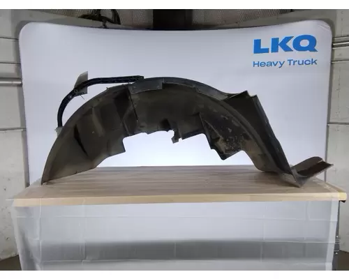VOLVO VNL FENDER, SPLASH SHIELDGUARD